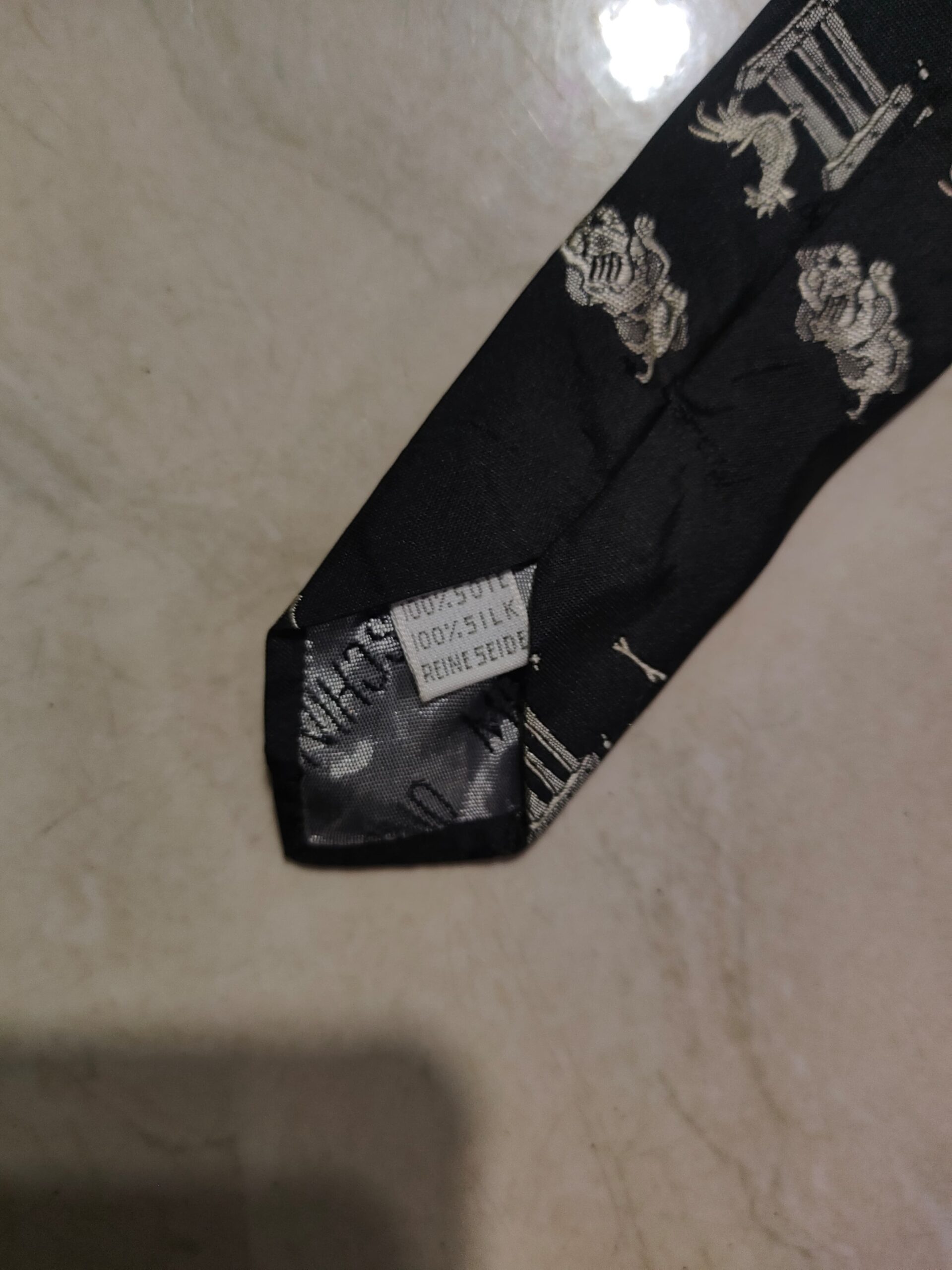 Authentic Moschino Tie - Image 6