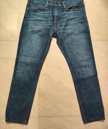 Authentic Levis jeans